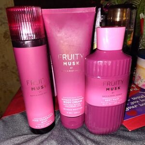 Bath & Body Works Fruity Musk Pink Body Care Trio